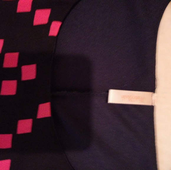 PINKBLUSH BRAND DRESS - Picture 5 of 8